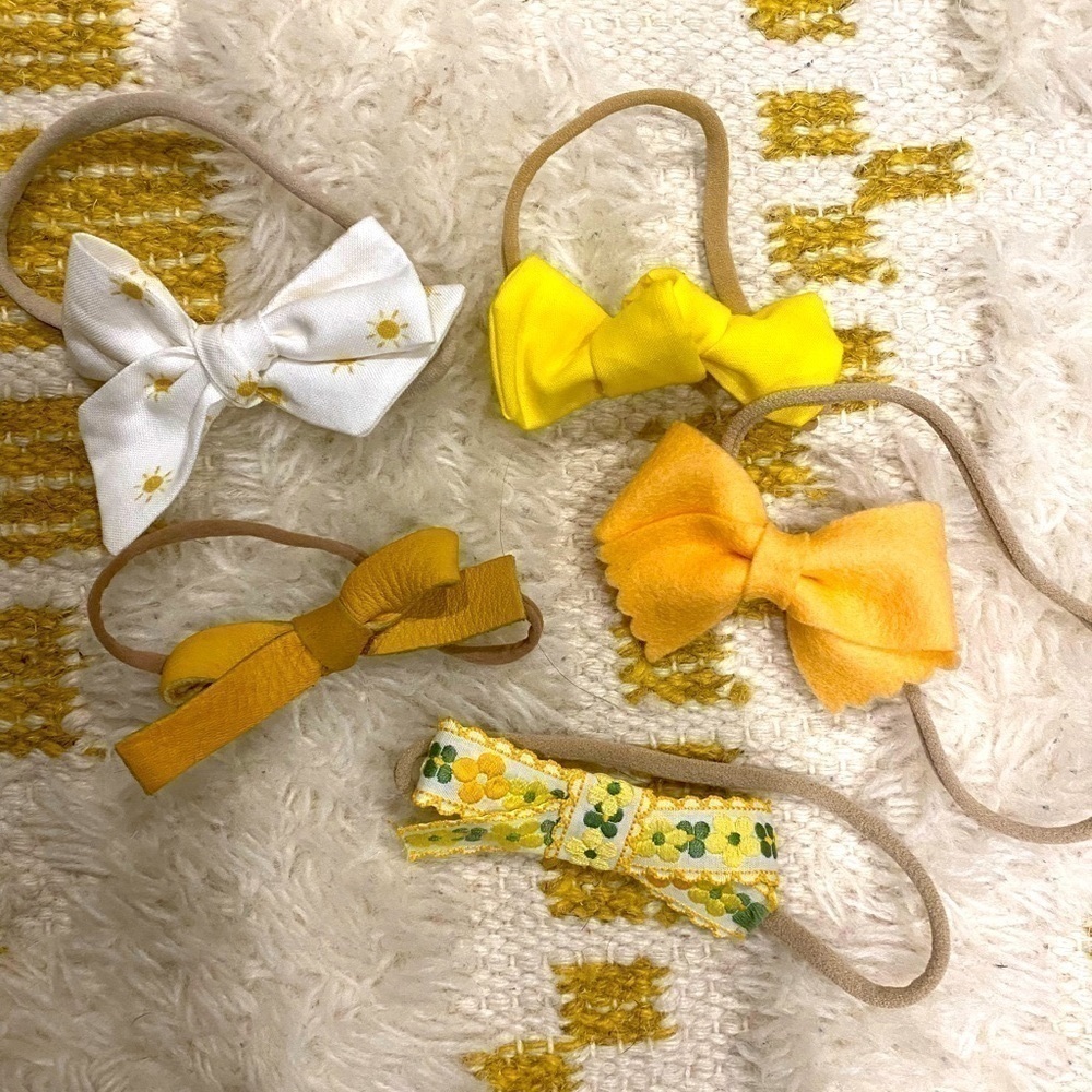 Set of 5 yellow spring baby girl bows